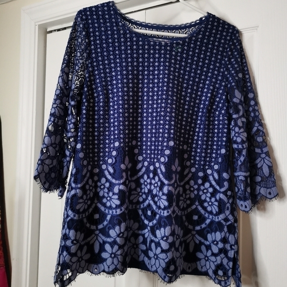 Isaac mizrahi lacey top blue - Picture 1 of 13
